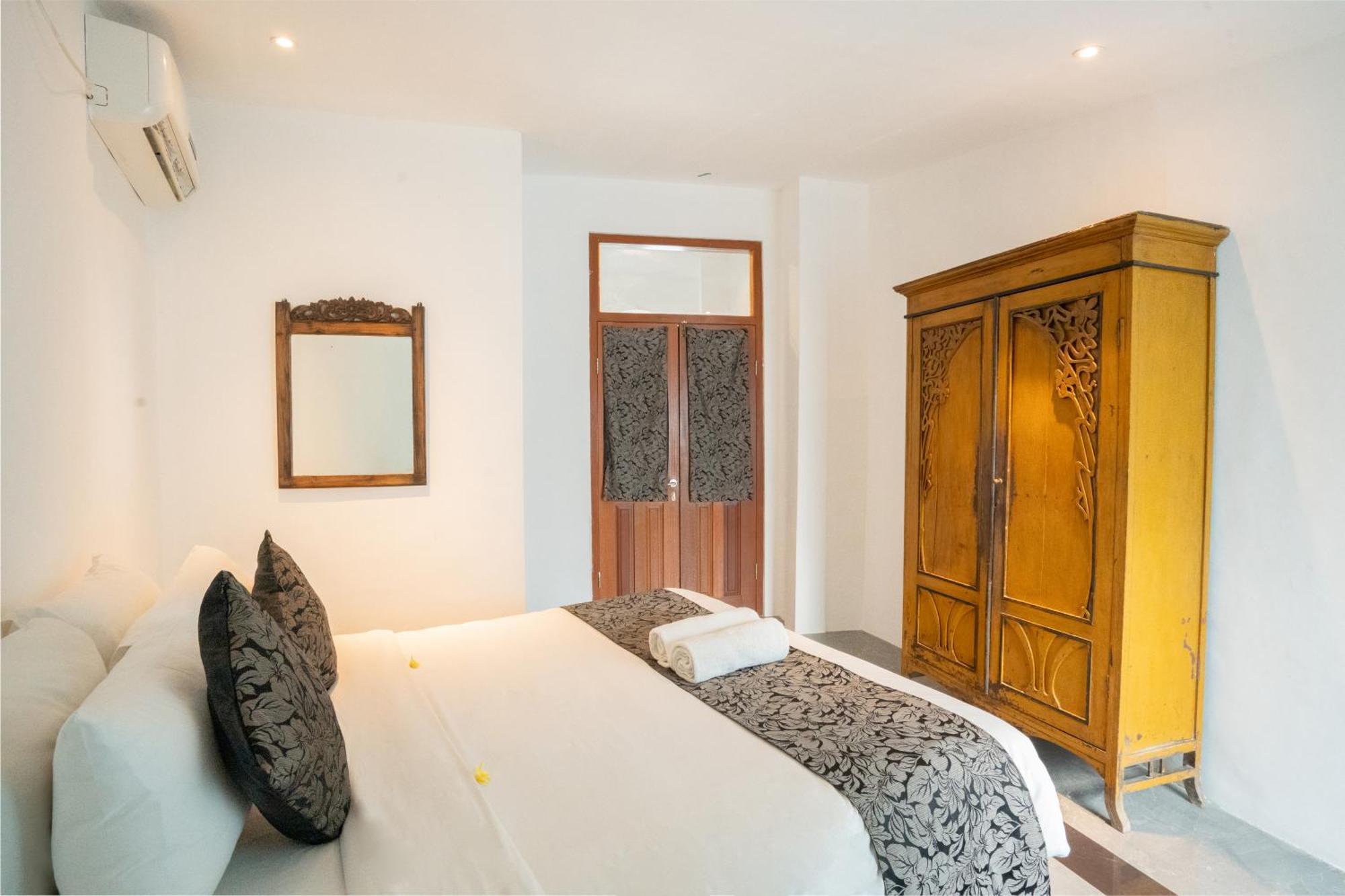 Villa Etnik Seminyak 외부 사진