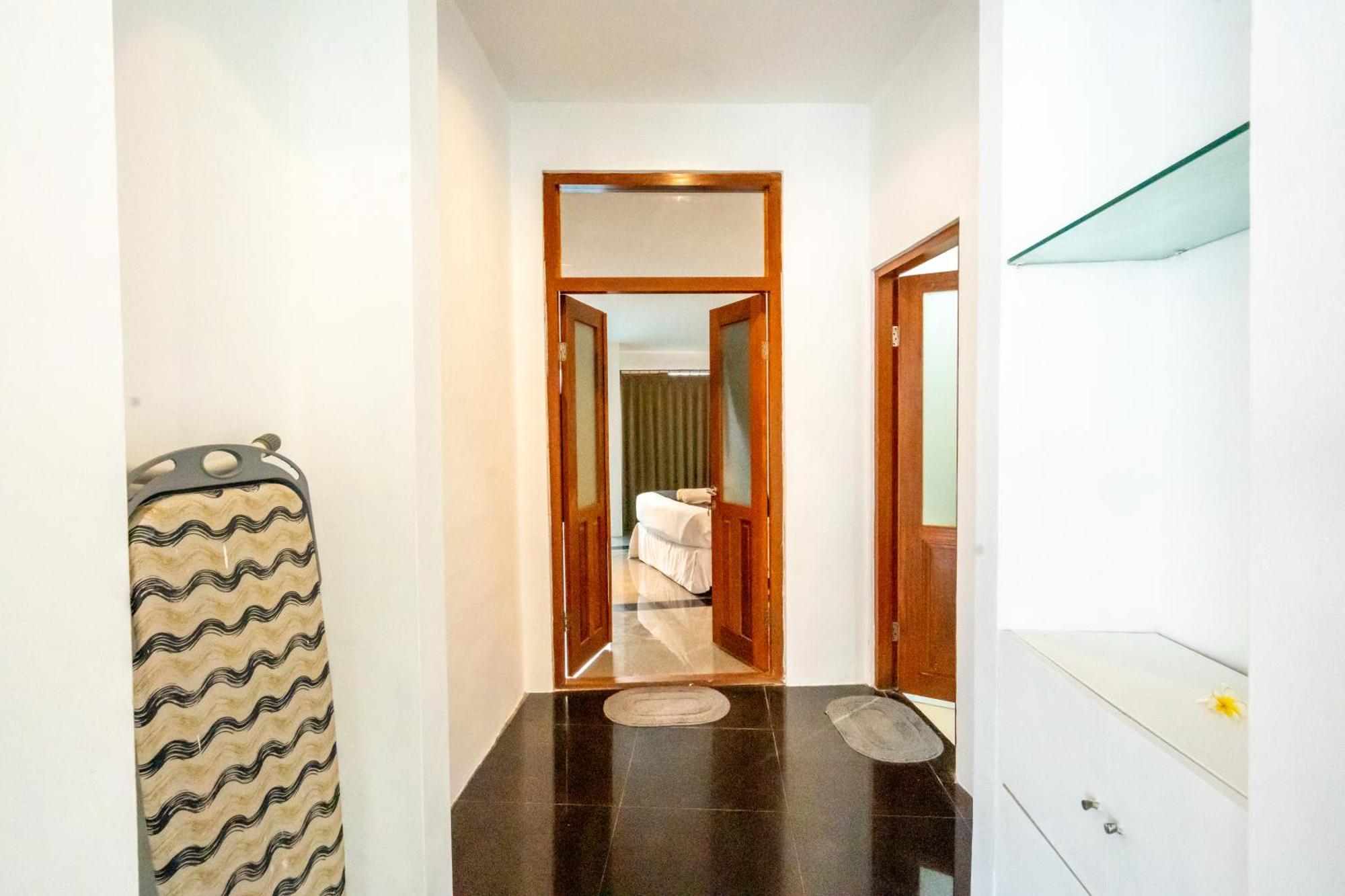 Villa Etnik Seminyak 외부 사진
